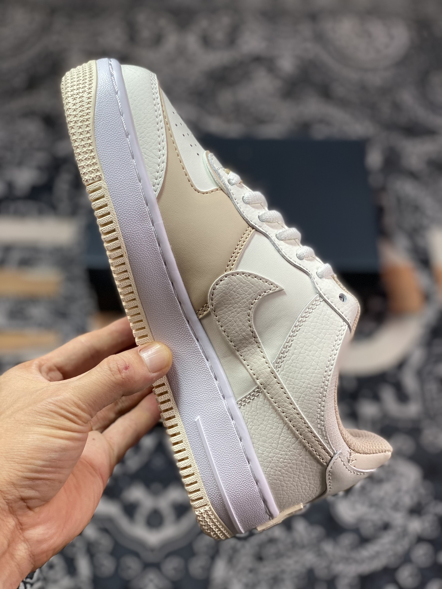 Nike WMNS Air Force 1 Shadow ”Light Tan” Air Force One Sneakers ”Light Yellow Milk Tea” FQ6871-111