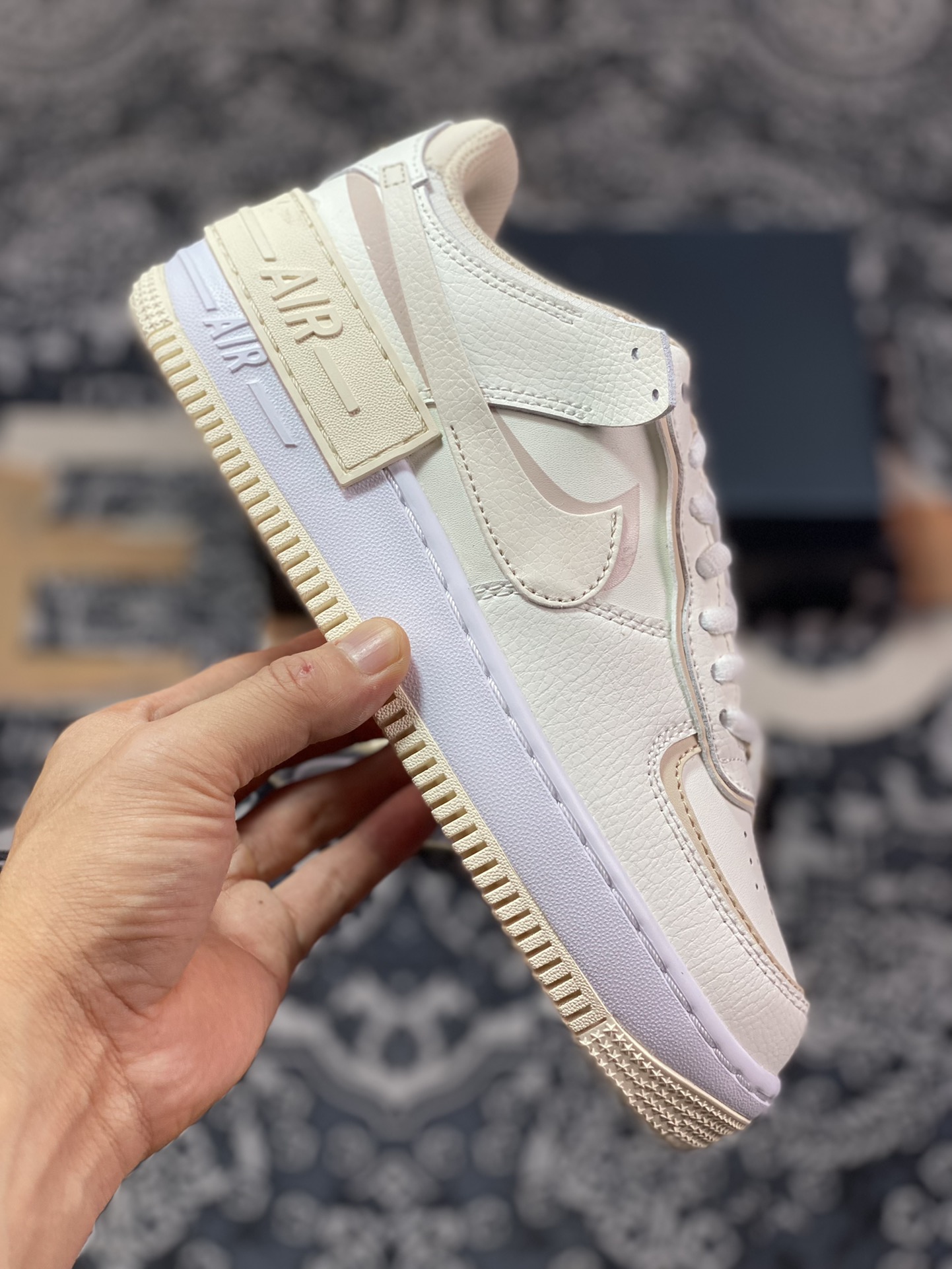 Nike WMNS Air Force 1 Shadow ”Light Tan” Air Force One Sneakers ”Light Yellow Milk Tea” FQ6871-111