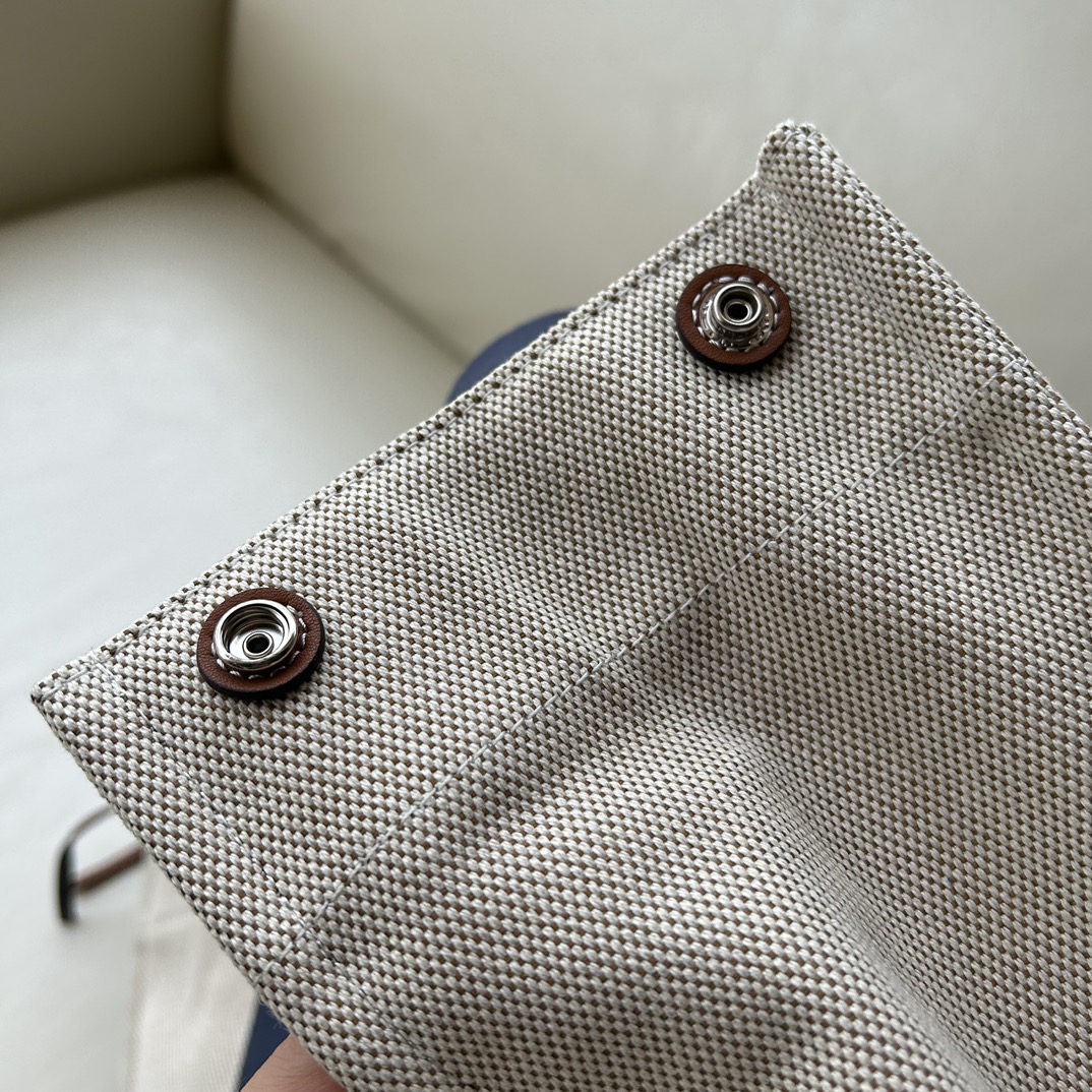 Tory Burch ～最新款TB TORY托特包 100%进口面料搭配