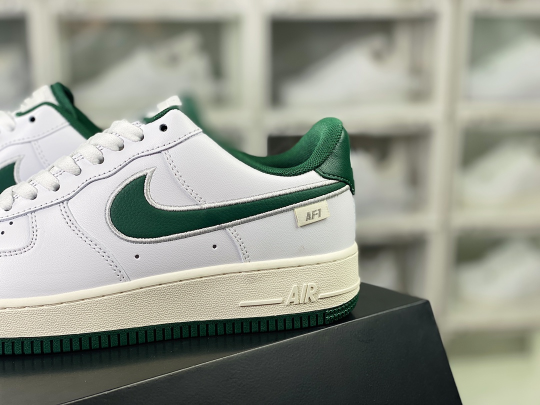 200 Air Force 1’07 Low”White Green”空军一号板鞋“皮革白森林绿电绣钩子”FV0392-100