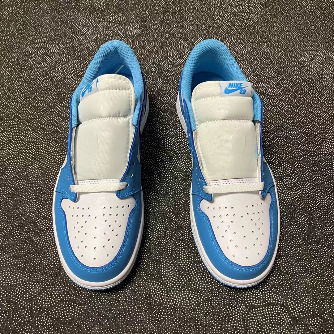 ? nike sb Jordan Air Jordan 1 Low 联名款低帮 北卡蓝配色?