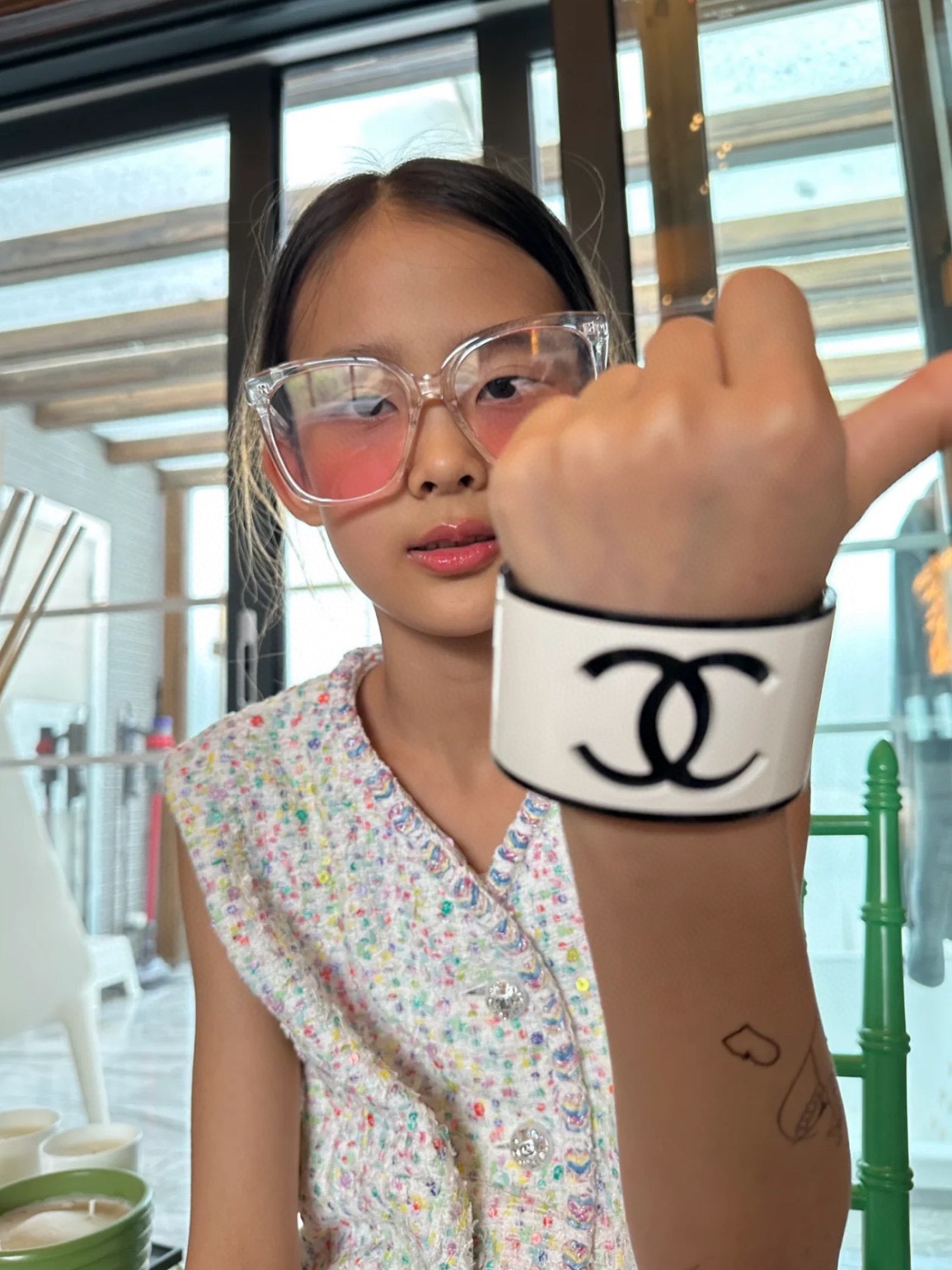 NO:633651,White hands-on picture, Cardia high-end jewelry19860909白色上手图,,卡迪亚高端饰品,Jewelry