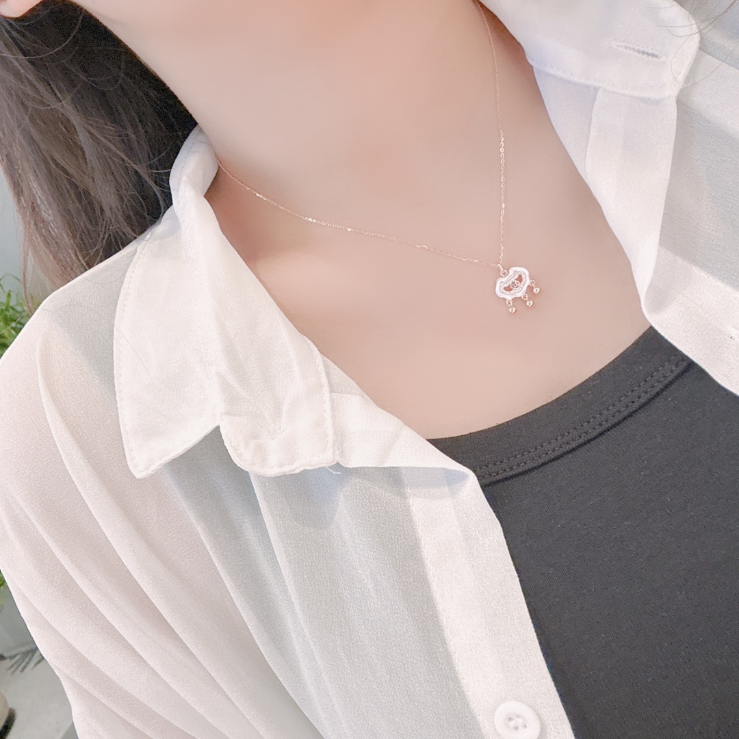 繊細低アレルギー銀ネックレスゴールド 記念日