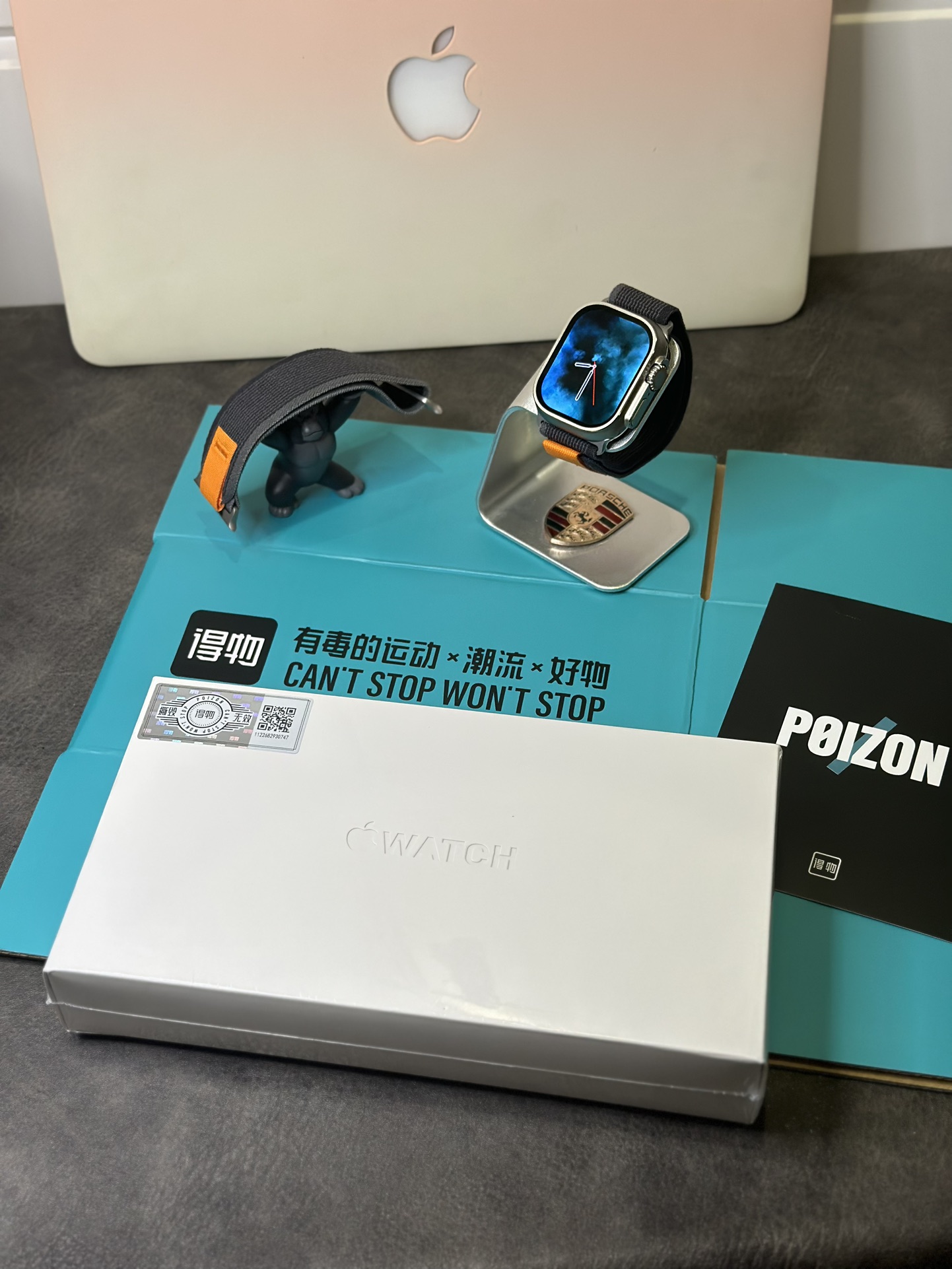 ln毒版 AppleUltraWatch 正品折叠外包装 序列号可查 赠送专用小毒盒 逼格满满‼️
