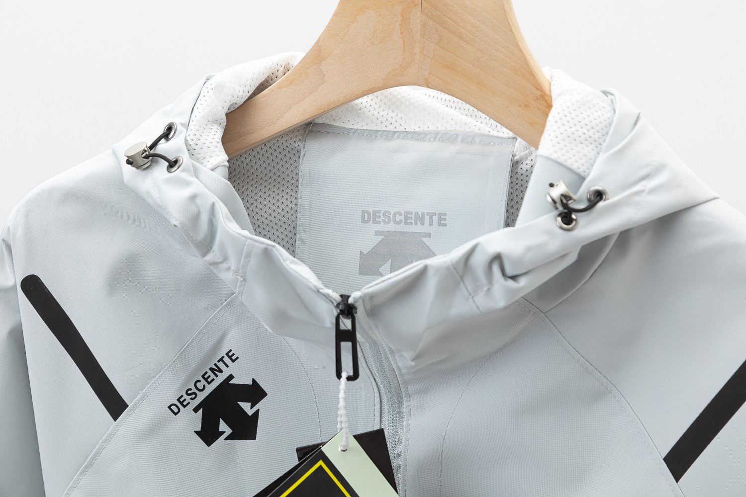 XDJ 1981 Outdoor Assault Suit: Lightweight, Water-Repellent, Aerobic Flexibility, Stylish, Durable. - 图片 3