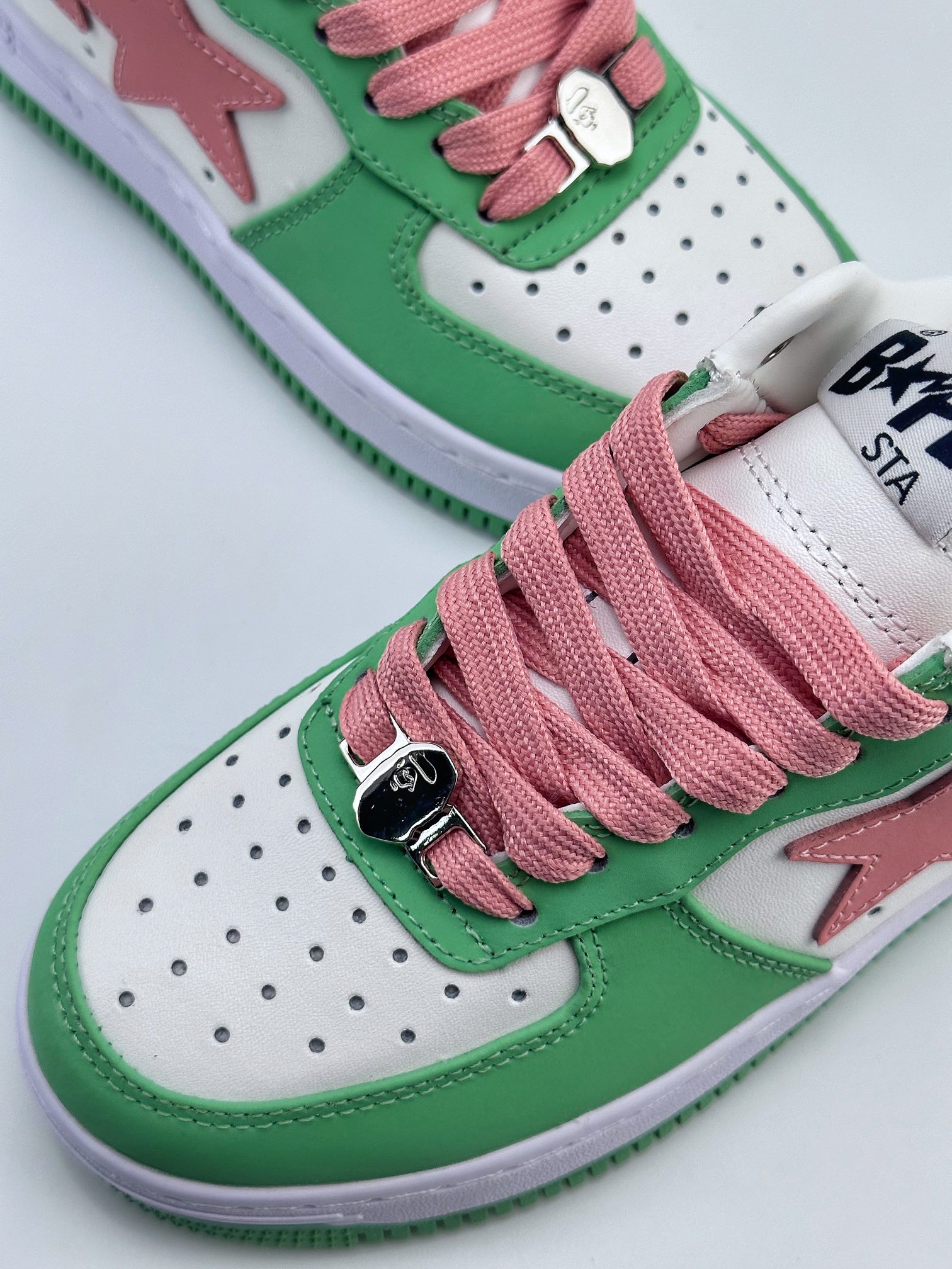 Bape x Air Force 1 '07 Low Green Pink 1H70191005