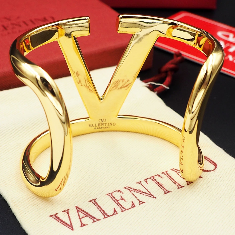 The Valentino bracelet - 图片 3
