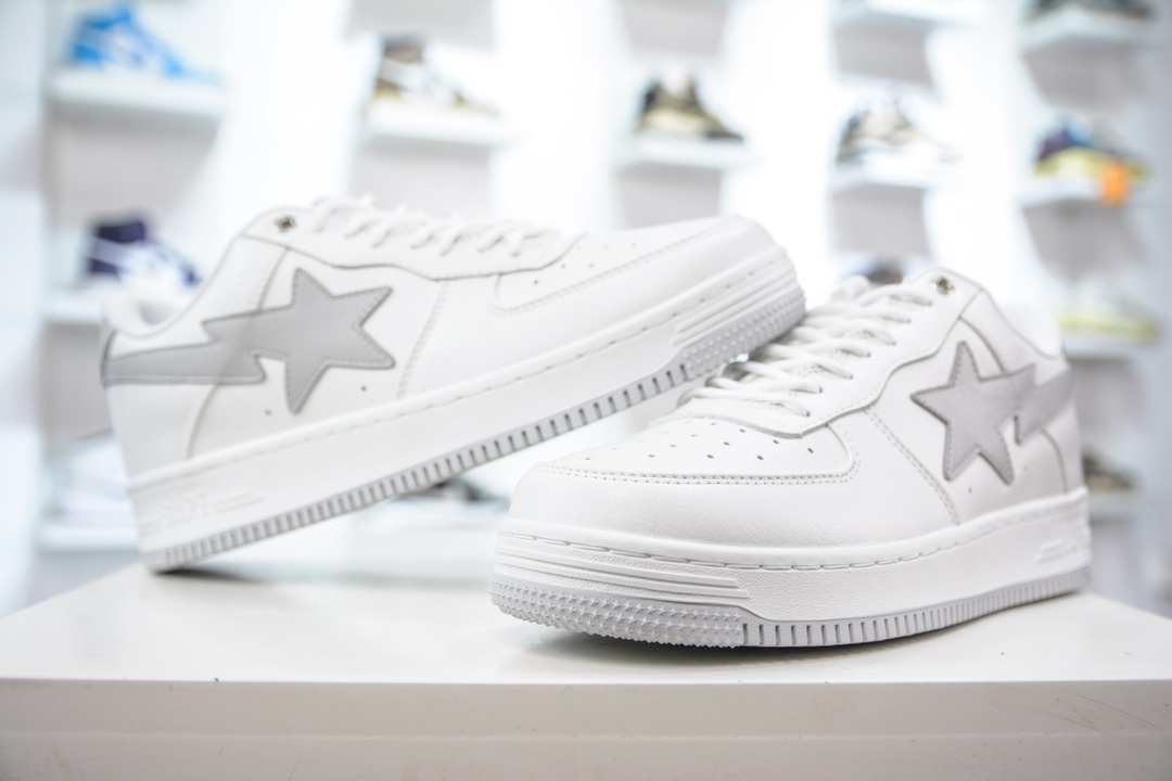 T version of Bape Sta To Low ape head classic patent leather low-top sports casual sneakers