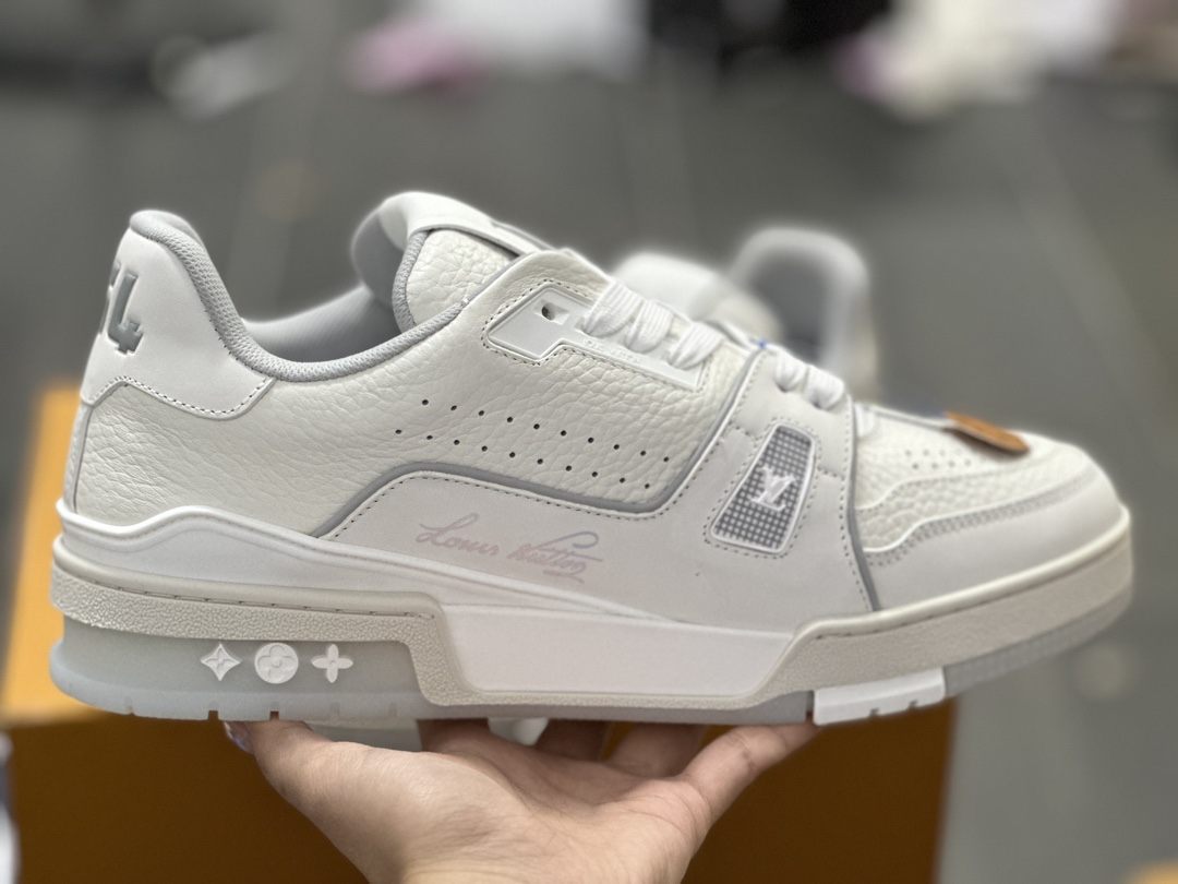 Louis Vuitton 路易威登 LV Trainer 板鞋白水泥