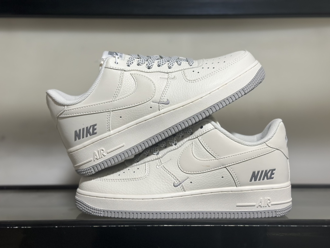 NikeAirForce1Low米白