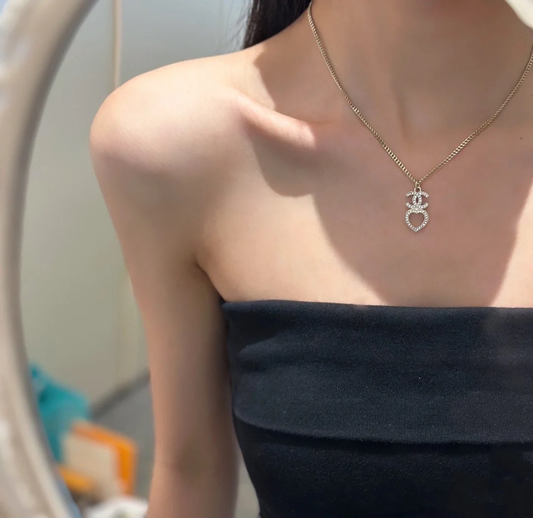 Chanel Haute Couture Haute Couture Fine Jewelry Necklace Bracelet Ring 8