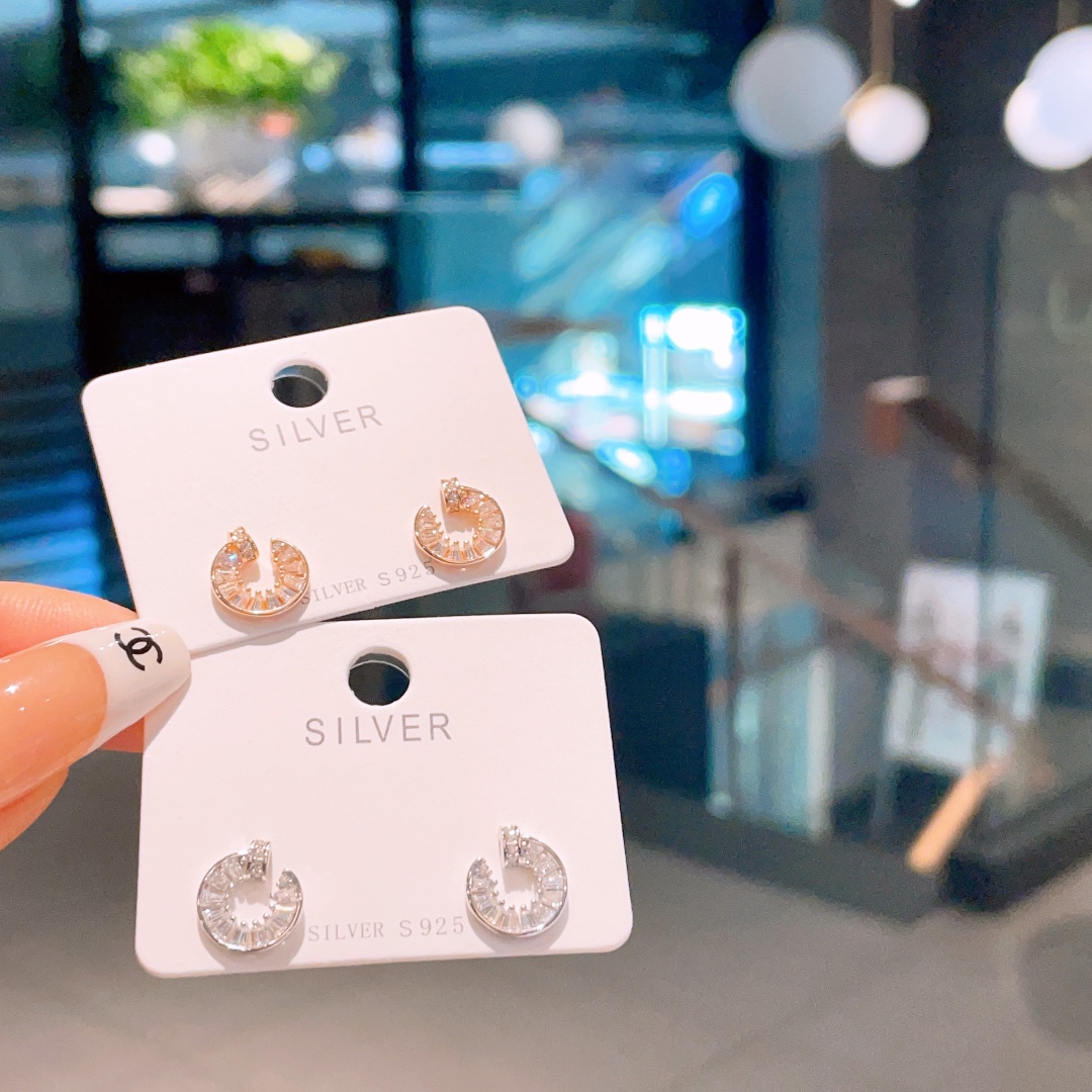 可愛い低アレルギー銀イヤリングシルバー 婚約