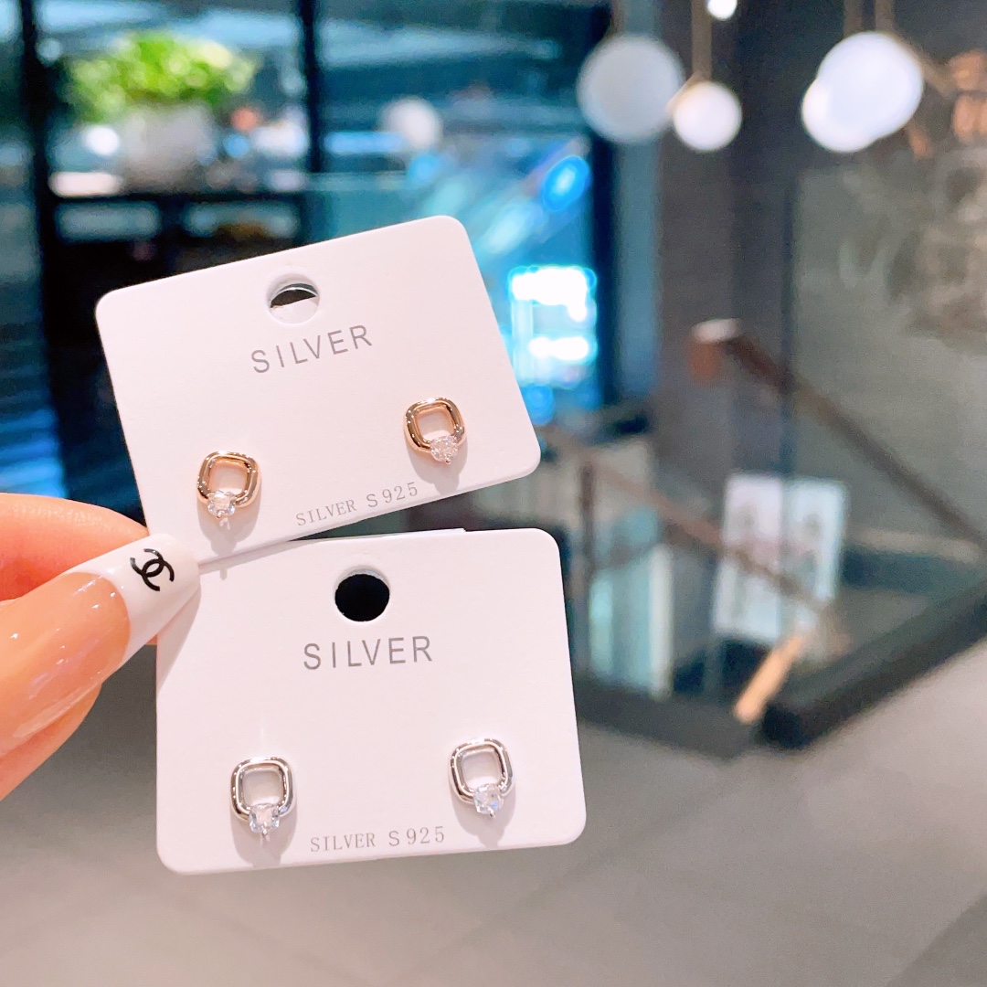 高級感高品質シルバーイヤリングゴールド 母の日