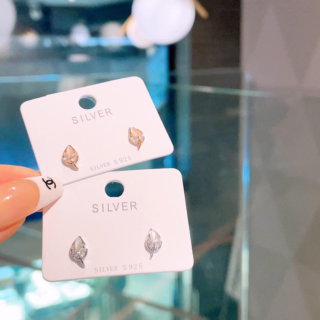 インスタ風ファインシルバーイヤリングゴールド 婚約