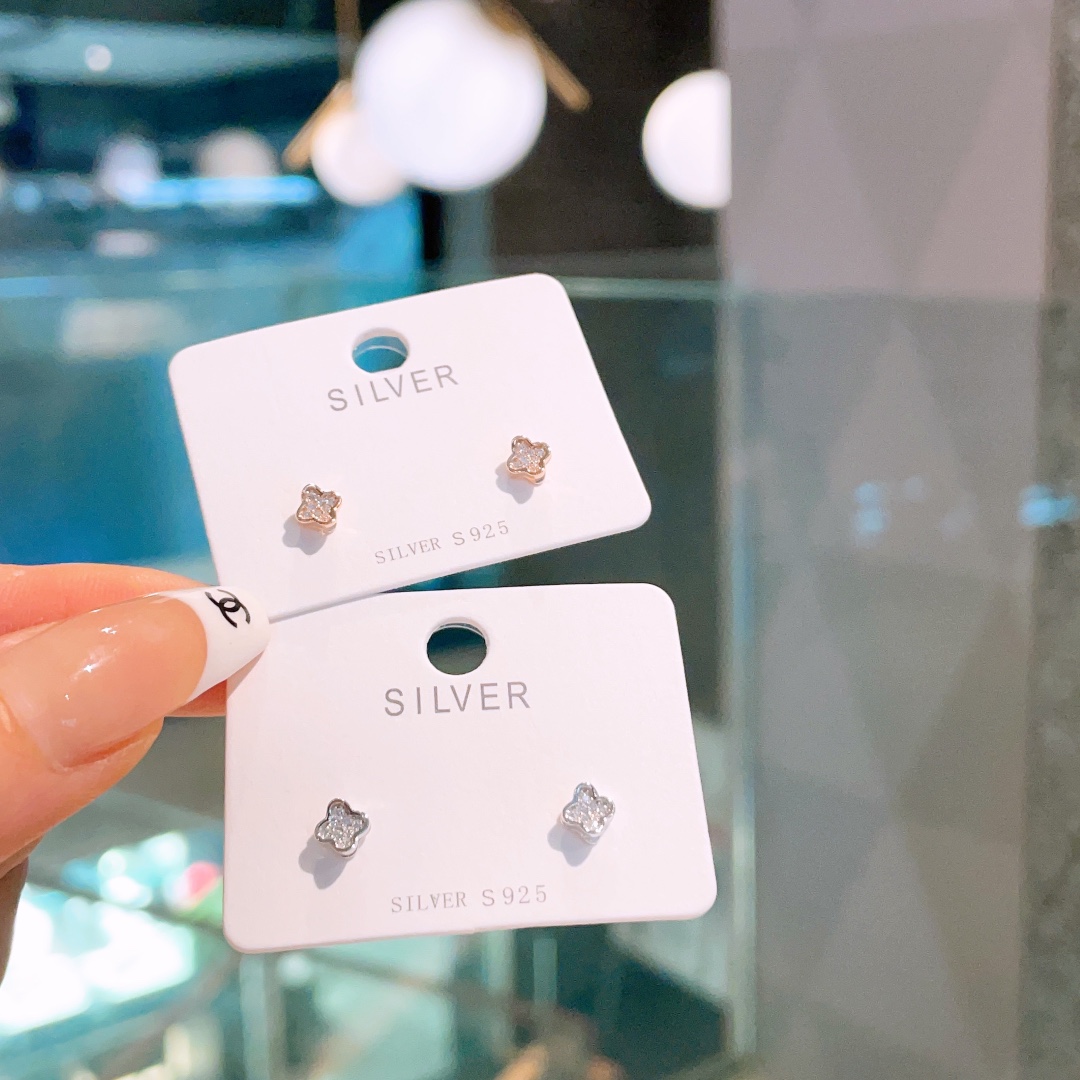 高級感低アレルギー銀イヤリングゴールド 自分へのご褒美