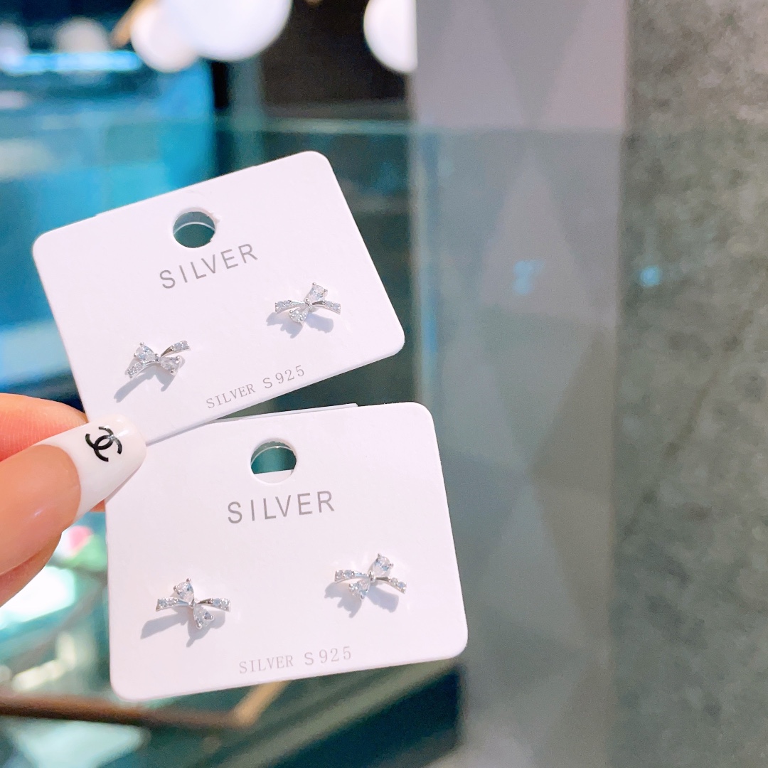 Massivsilber Ohrringe Ultra minimalistisch Muttergeburtstag Silber