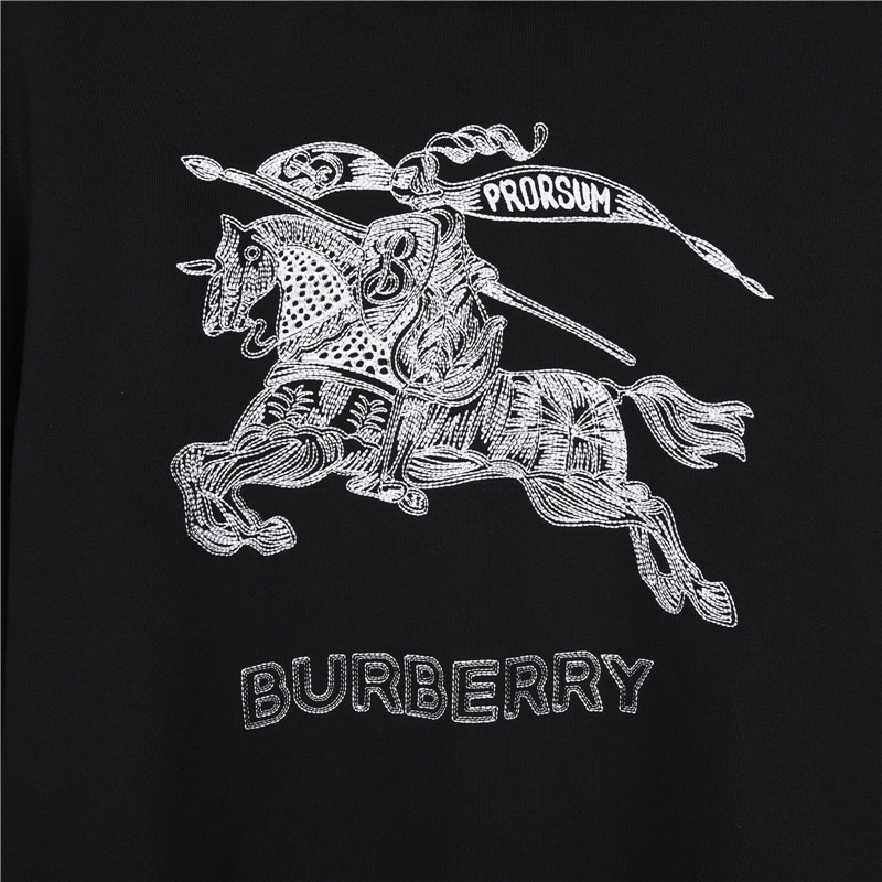 Burberry/巴宝莉 经典刺绣战马logo连帽卫衣