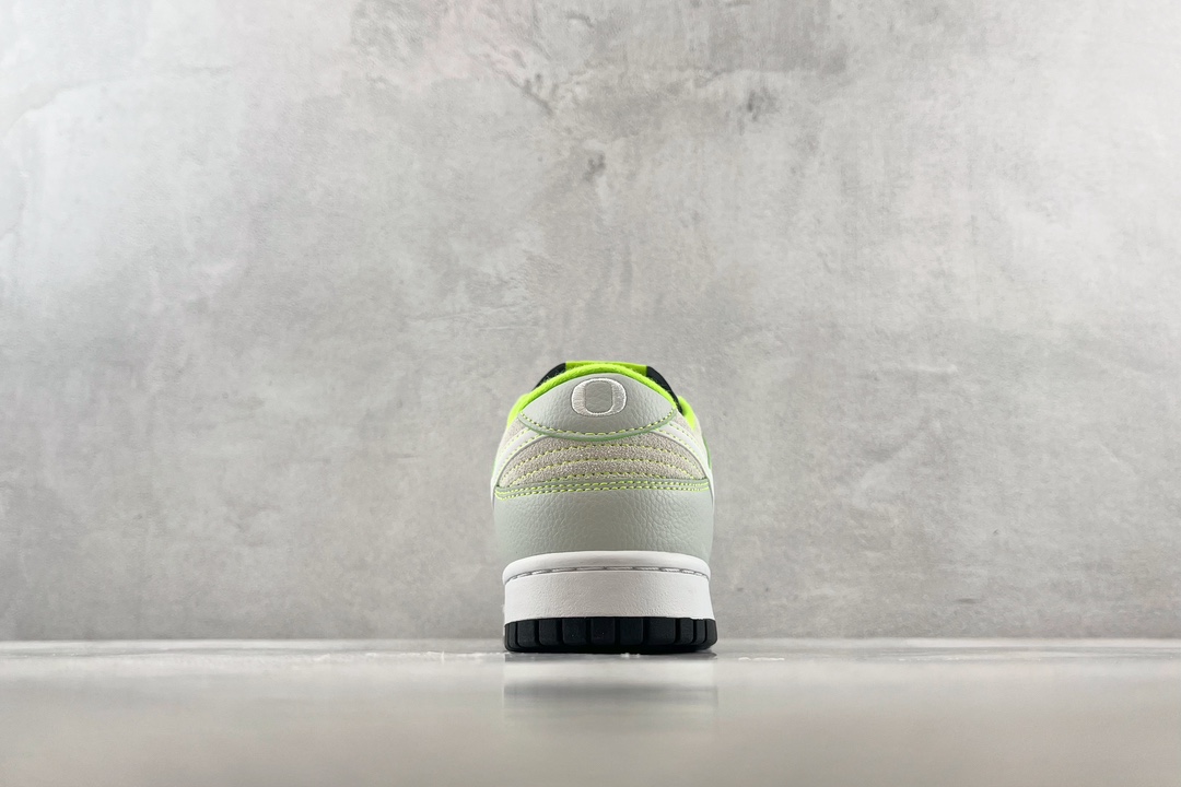 280 Nike Dunk Low University of Oregon PE绿色 FQ7260-001