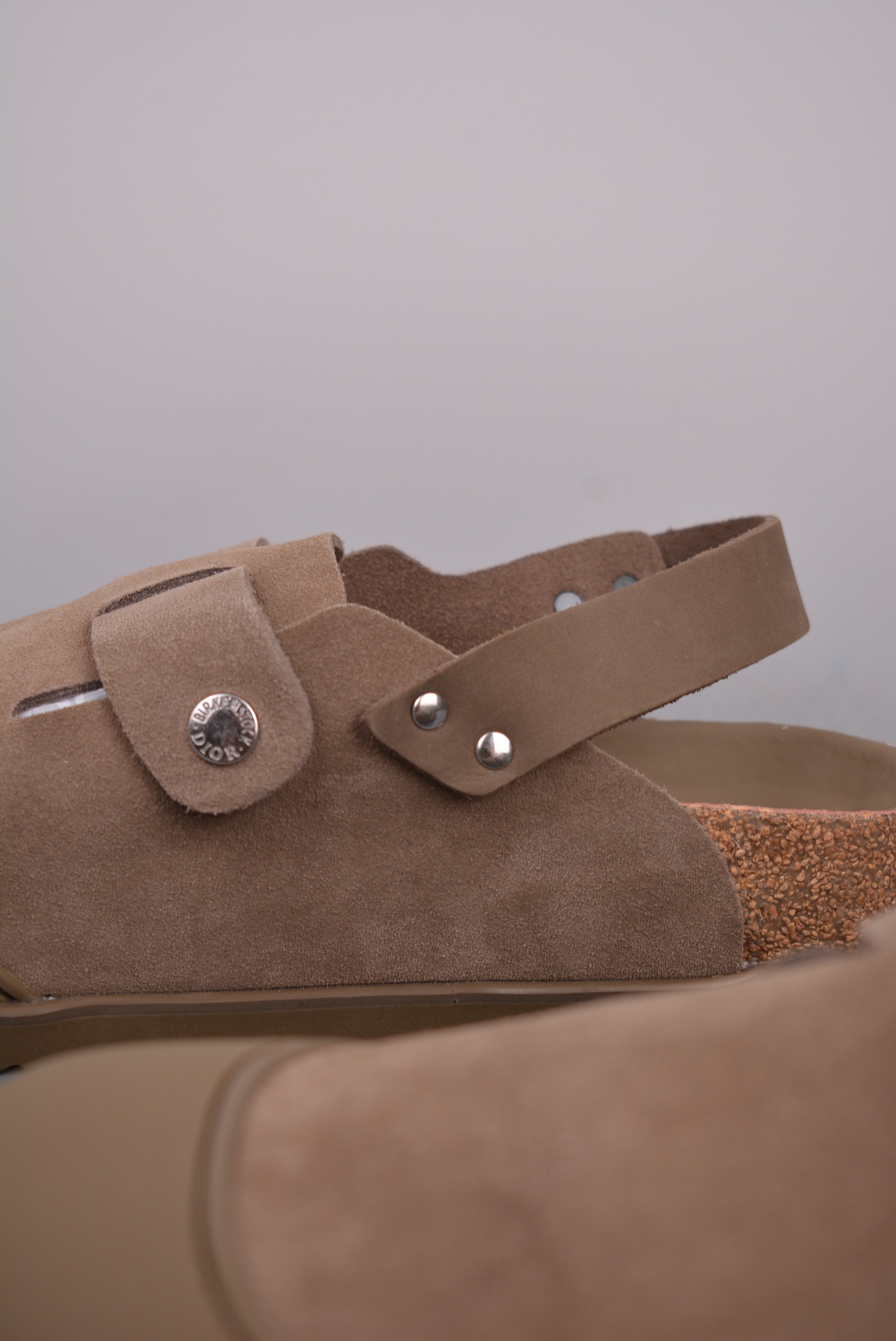 380 迪奥dior 联名x 勃肯birkenstock 机能锁扣设计 神作联名款 1144410NCC