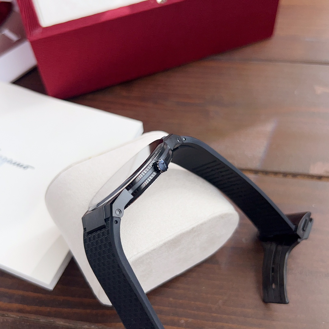 Firagmu General-type Couple’s Wristwatch: Ultra-Fast Style, RMB 16,800, Blue-Film-Plastered Mirrors - 图片 4