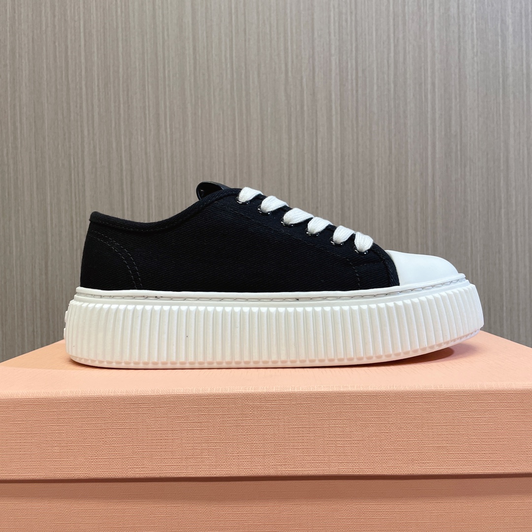 NO:629443,miumiu biscuit shoes/half slippers~~, casual shoes/sneakers, miumiu, sneakers19860909miumiu饼干鞋/半拖~~,休闲鞋/运动鞋,miumiu,sneakers,Women's Shoes