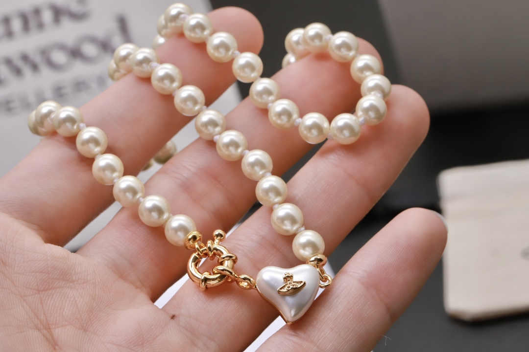 Vivienne Westwood 新品上架西太后心形珍珠项链