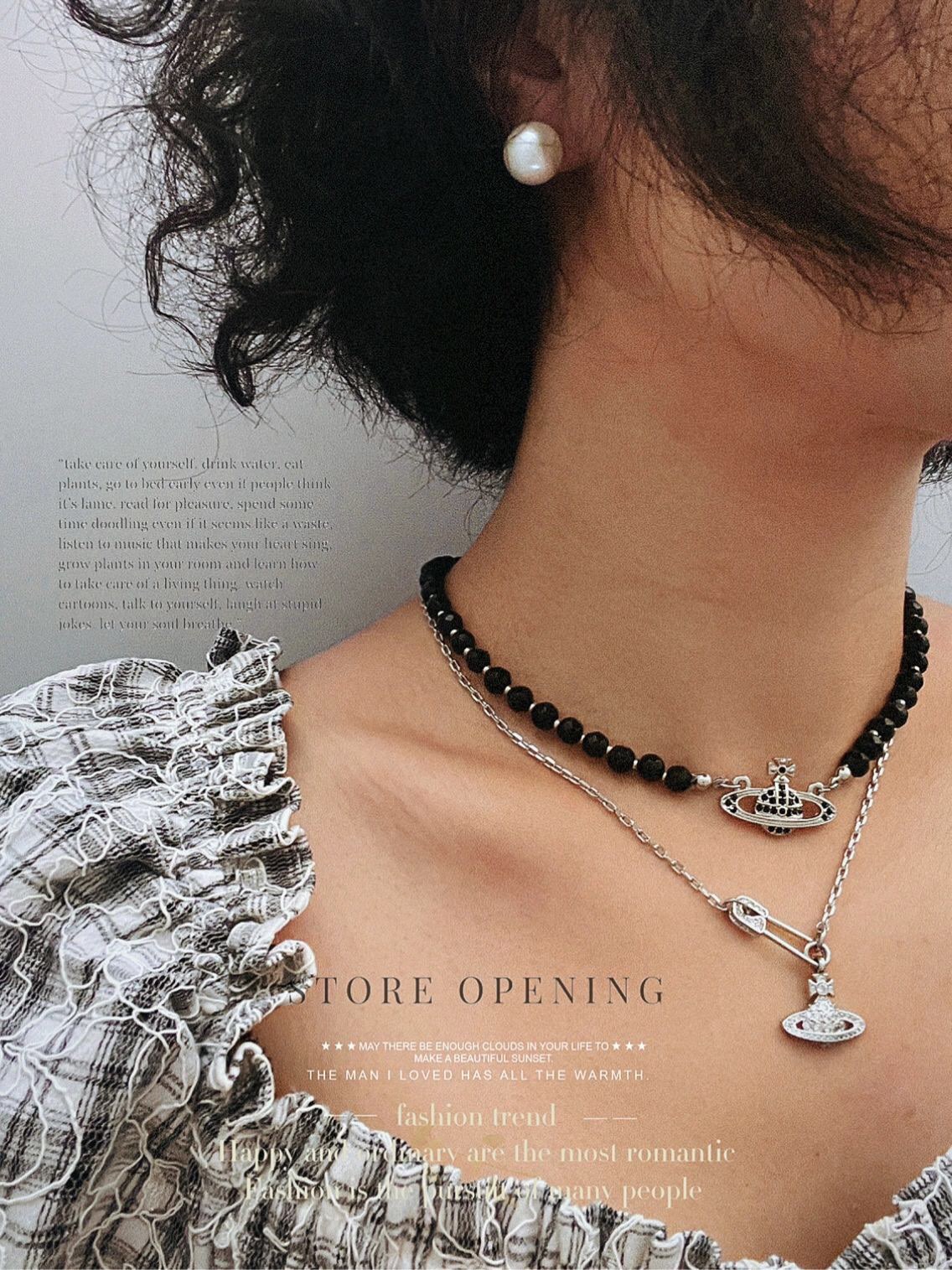 Vivienne Westwood 新品上架西太后黑玛瑙单层浮雕土星项链