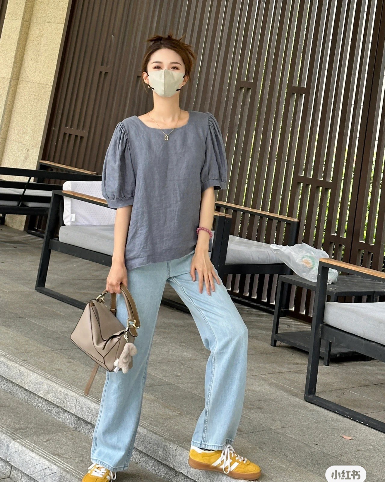 NO:193183,Luojia uzzle daily simple and versatile, geometric bag 24cm small, loewe19860909罗家uzzle日常简约百搭,几何包24cm小号,loewe,Bag