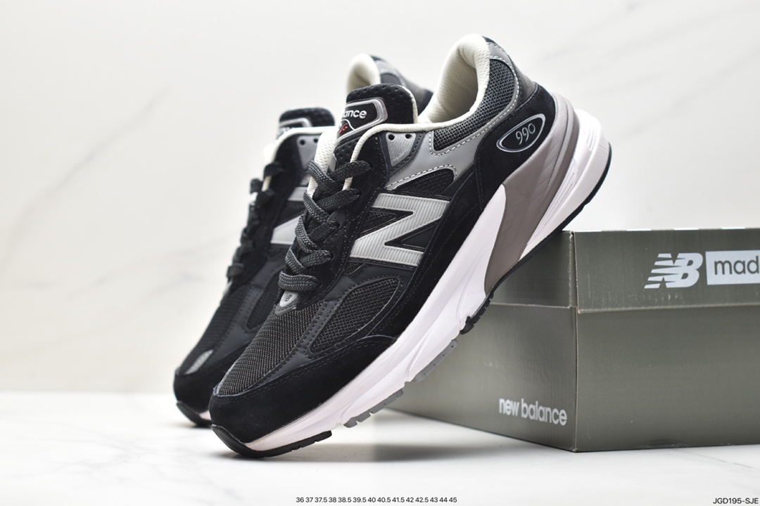 New Balance M990V5 series American-made retro sports running shoes ”The original ”dad shoe” that came out in 1982” 990 series M990GL6