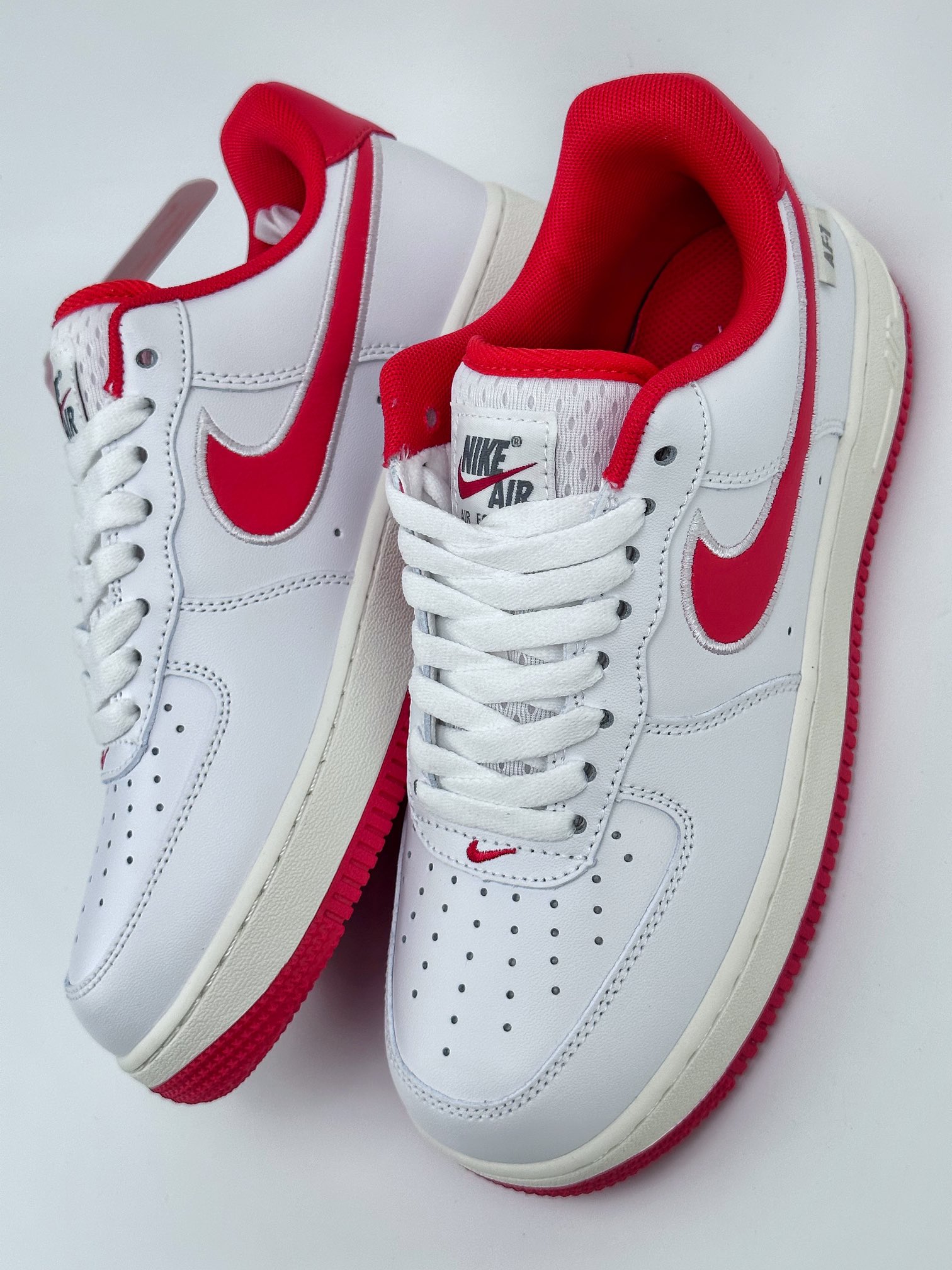 Nike Air Force 1 Low 07 FV0392-101