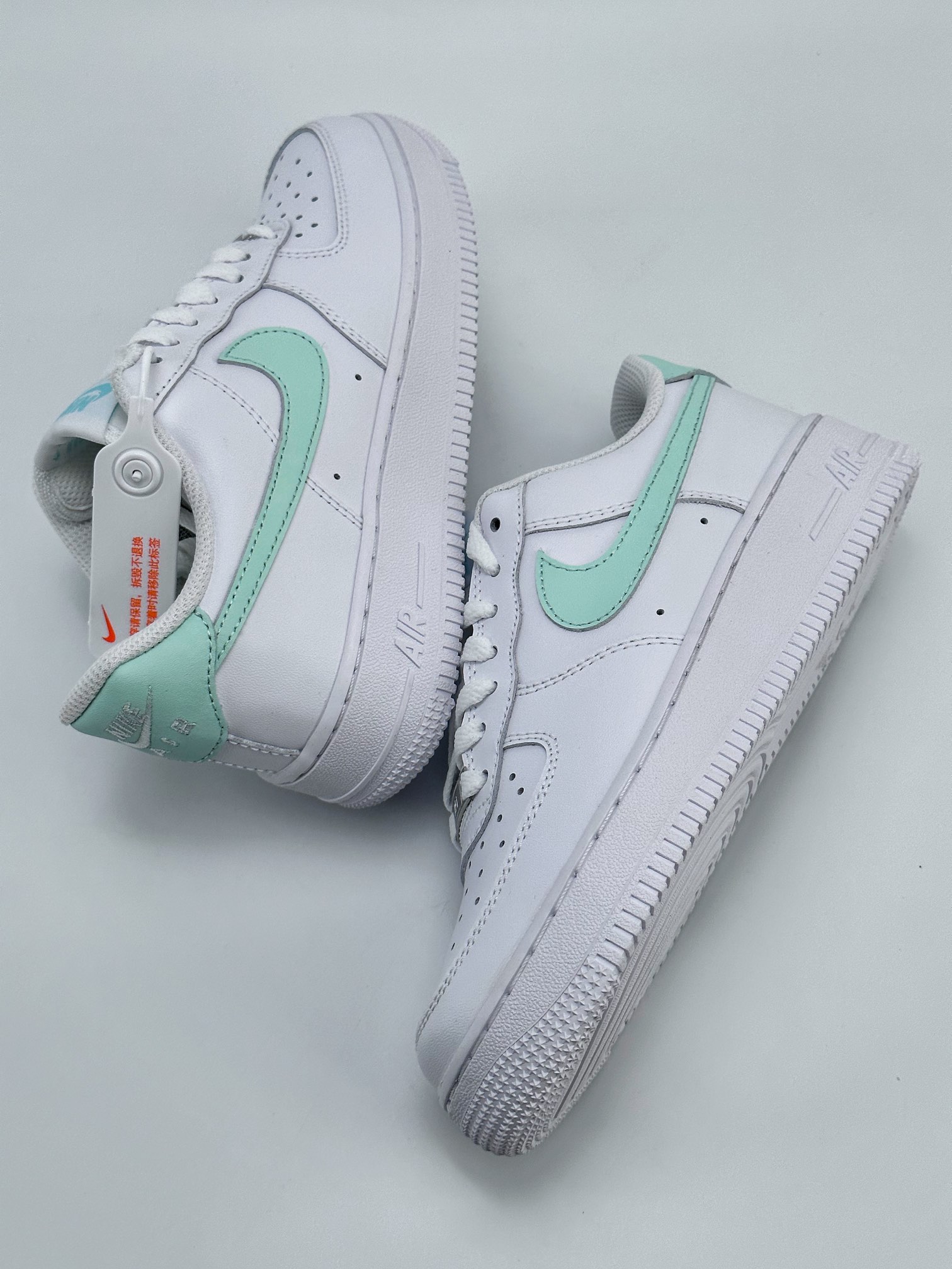 Nike Air Force 1 Low 07 White Grass Green Hook DX5883-101