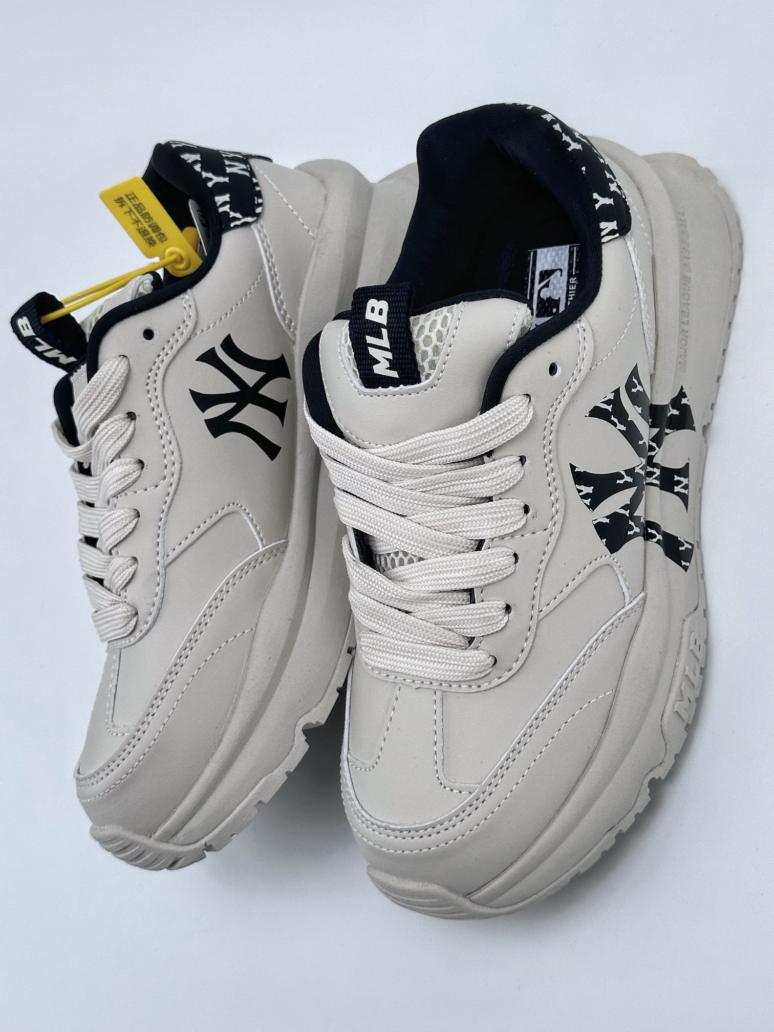 NY Yankees x MLB Chunky Runner Basic thick-soled daddy thick-soled casual sports jogging shoes 3ASHCRM3N