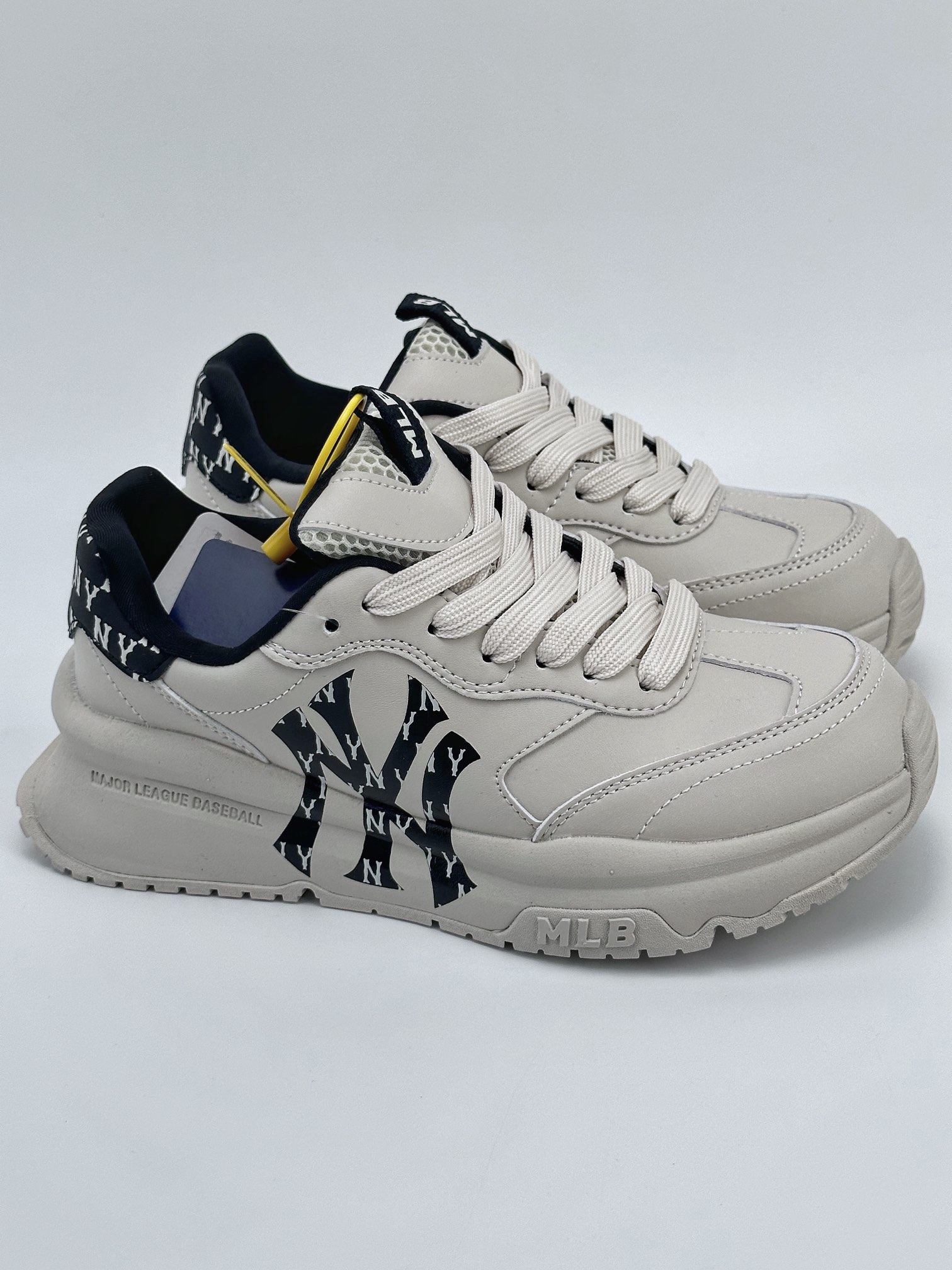 NY Yankees x MLB Chunky Runner Basic thick-soled daddy thick-soled casual sports jogging shoes 3ASHCRM3N