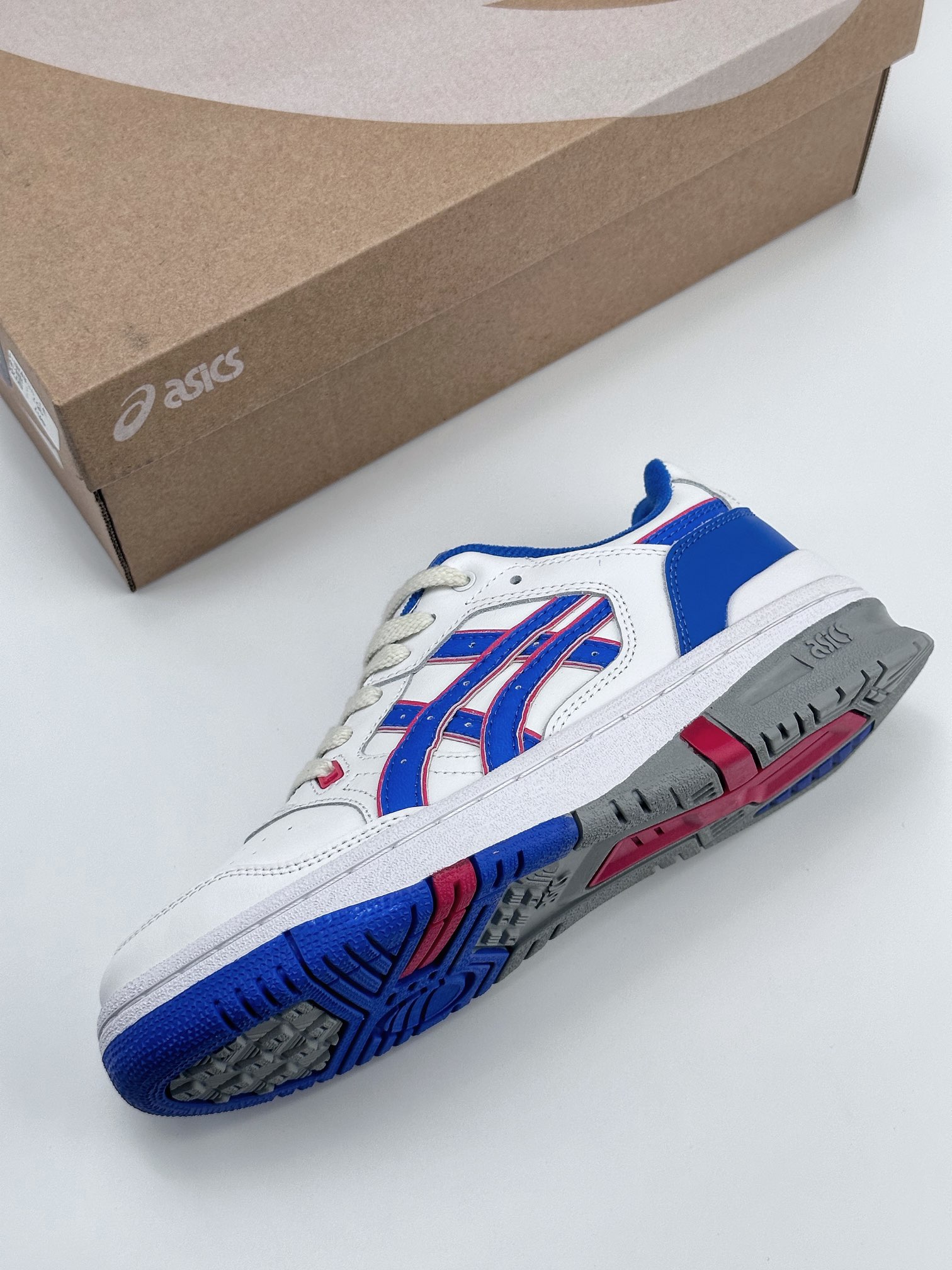 Asics EX89 x Ronnie Fieg white, blue and red classic retro trend sneakers 1201A476-101