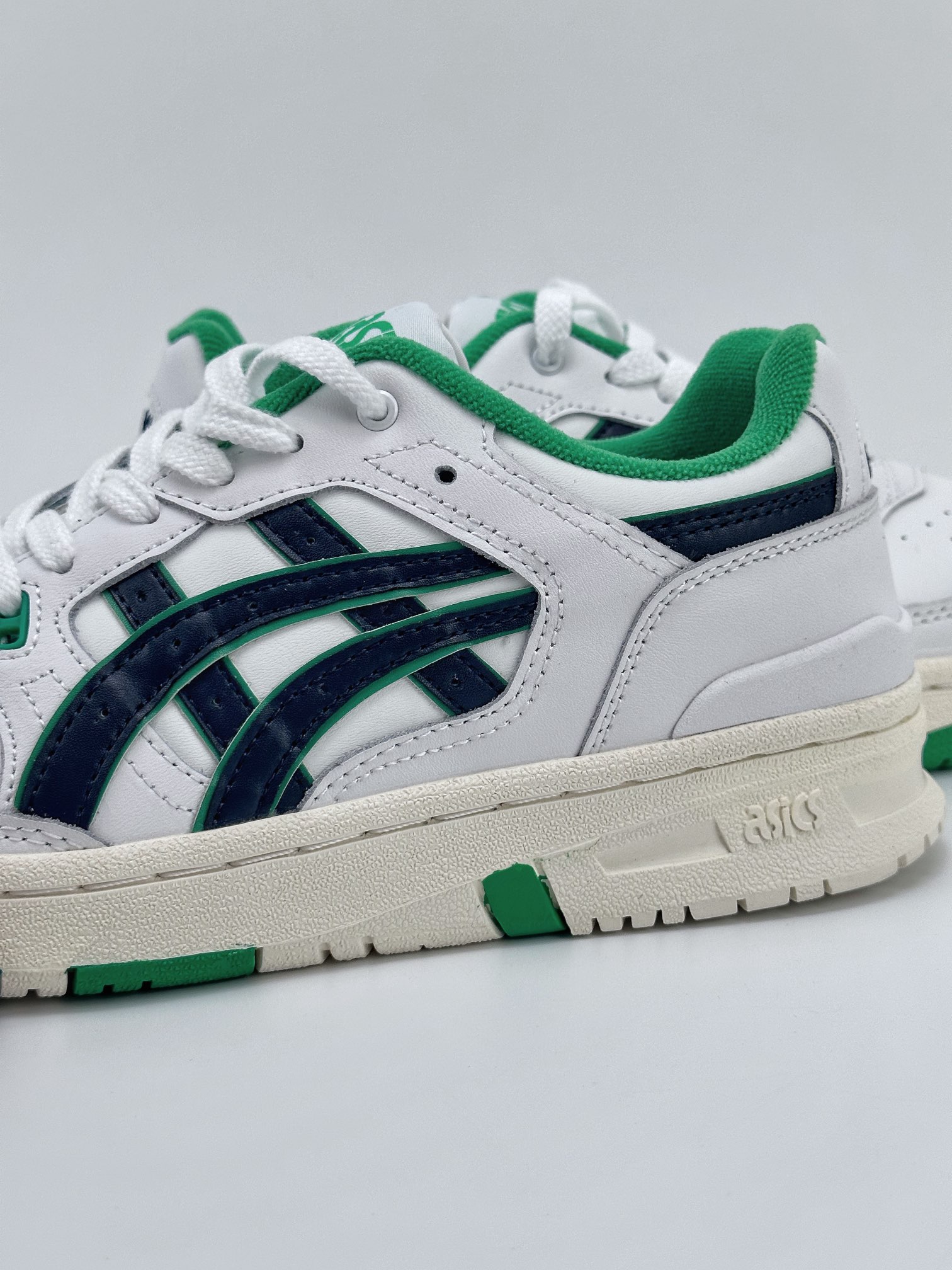 Asics EX89 x Ronnie Fieg white green black classic retro trend sneakers 1201A476-106