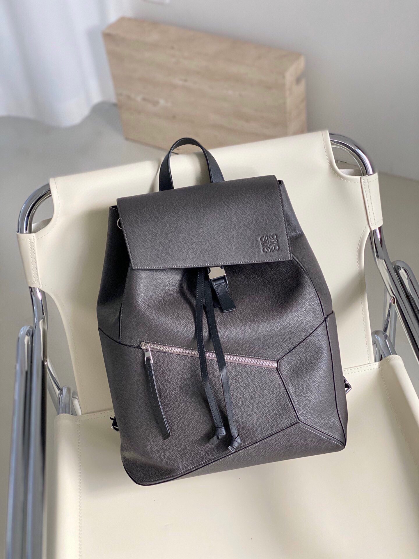 Loewe Puzzle Bags Backpack Black Calfskin Cowhide