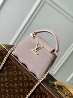 Highest Product Quality
 Louis Vuitton LV Capucines Bags Handbags Pink Purple Taurillon Shell Mini M22122