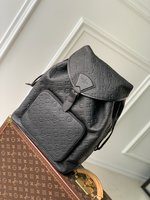 Louis Vuitton LV Montsouris Bags Backpack Taurillon M23127