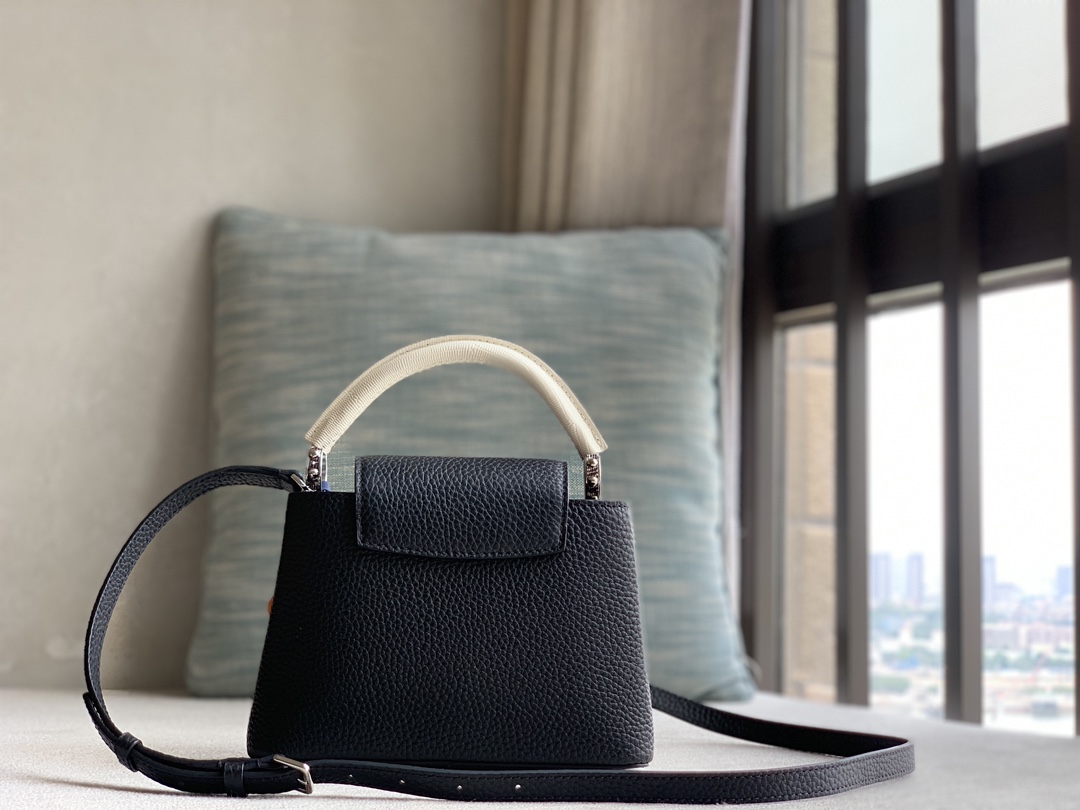 Louis Vuitton [Special quality original leather M94048 black white lizard silver buckle]