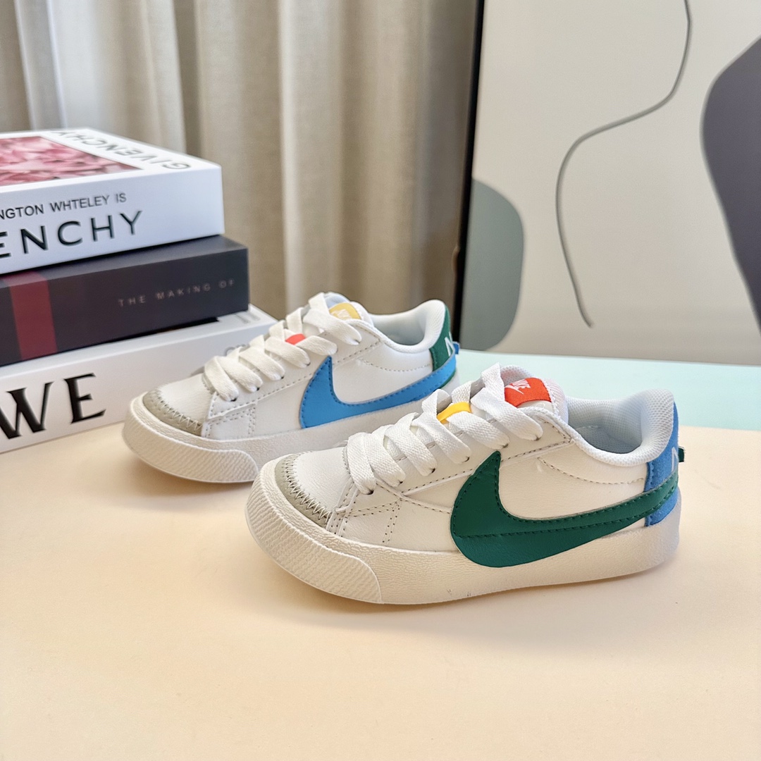 NK开拓者大勾 扣带童鞋26-37码 Blazer Low 77开拓者焕新升级🎉大号Swoosh突出更加张扬的潮流感❗️经典又个性！头层皮非常柔软，妥妥日常穿搭神器！-选品中心