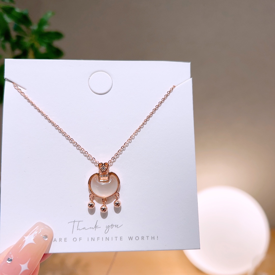 幻想的高品質シルバーネックレスゴールド バレンタインデー