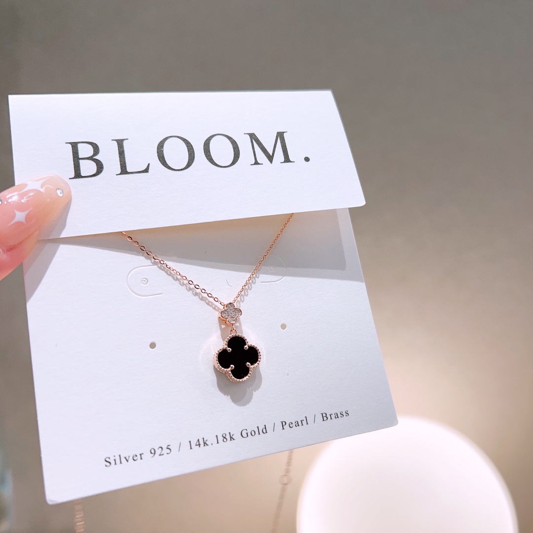 Hypoallergenic Silver Necklace Fresh Self-love Gold