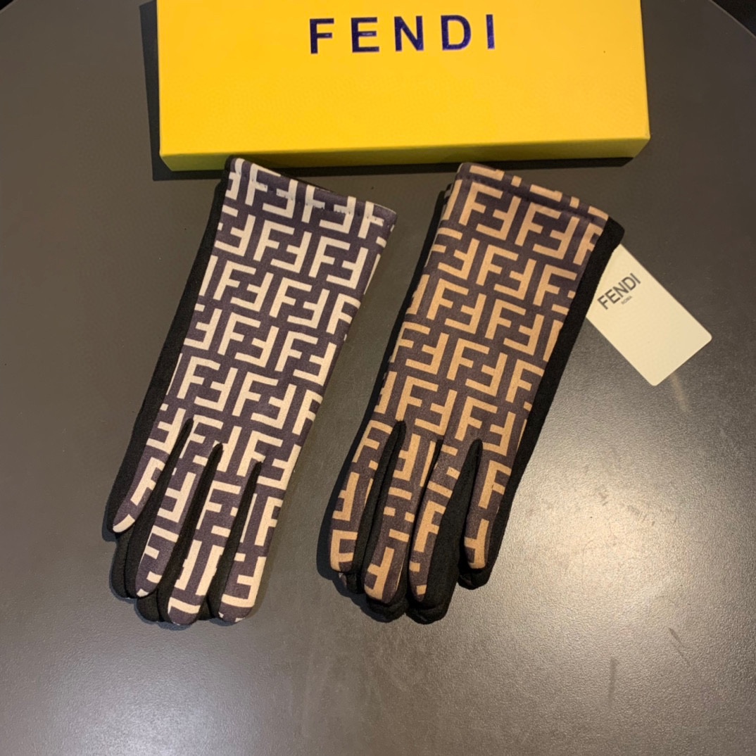 芬迪FENDI2023秋冬羊绒手套值