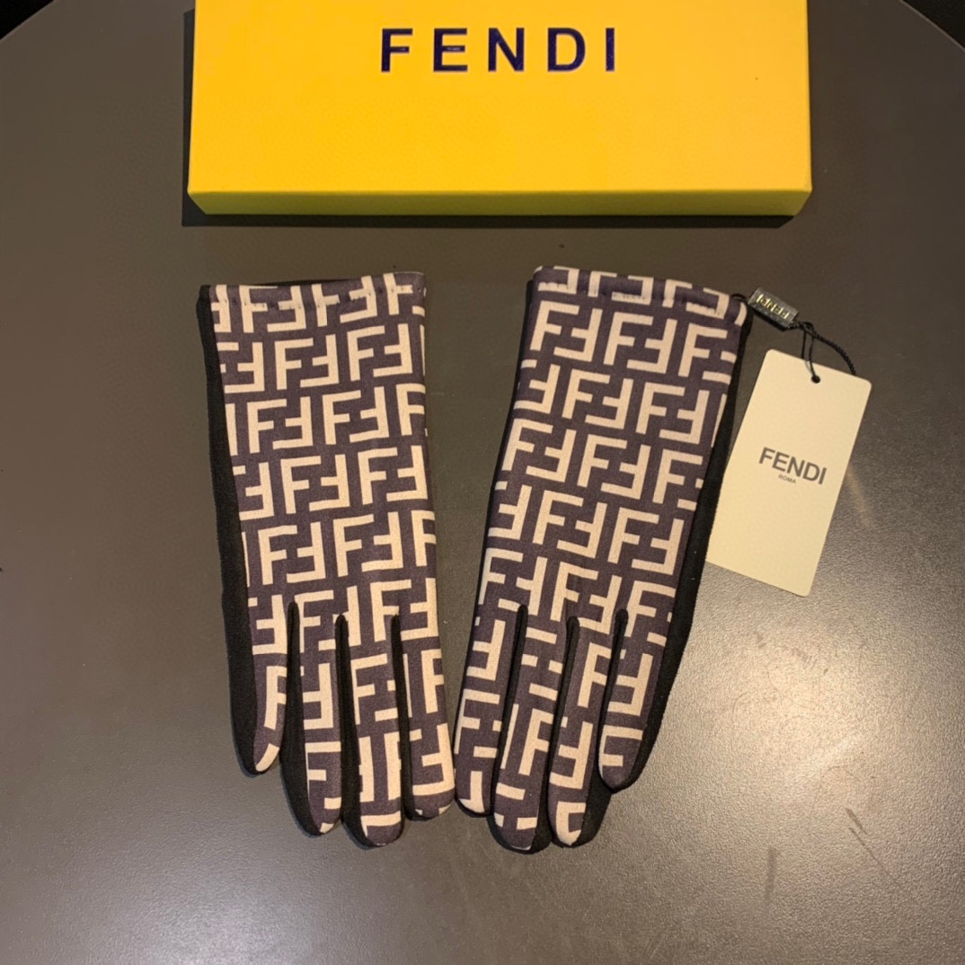 芬迪FENDI2023秋冬羊绒手套值