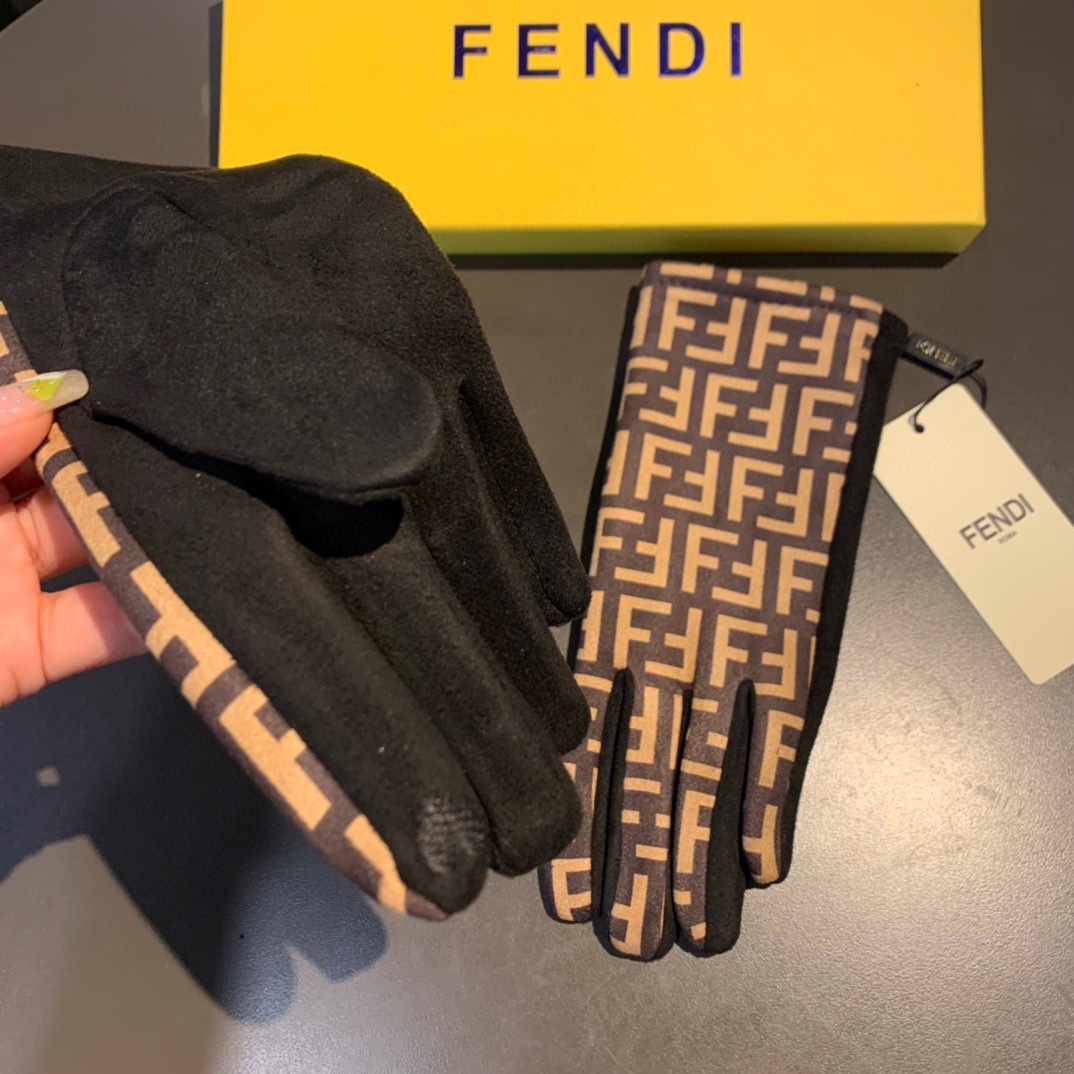 芬迪FENDI2023秋冬羊绒手套值