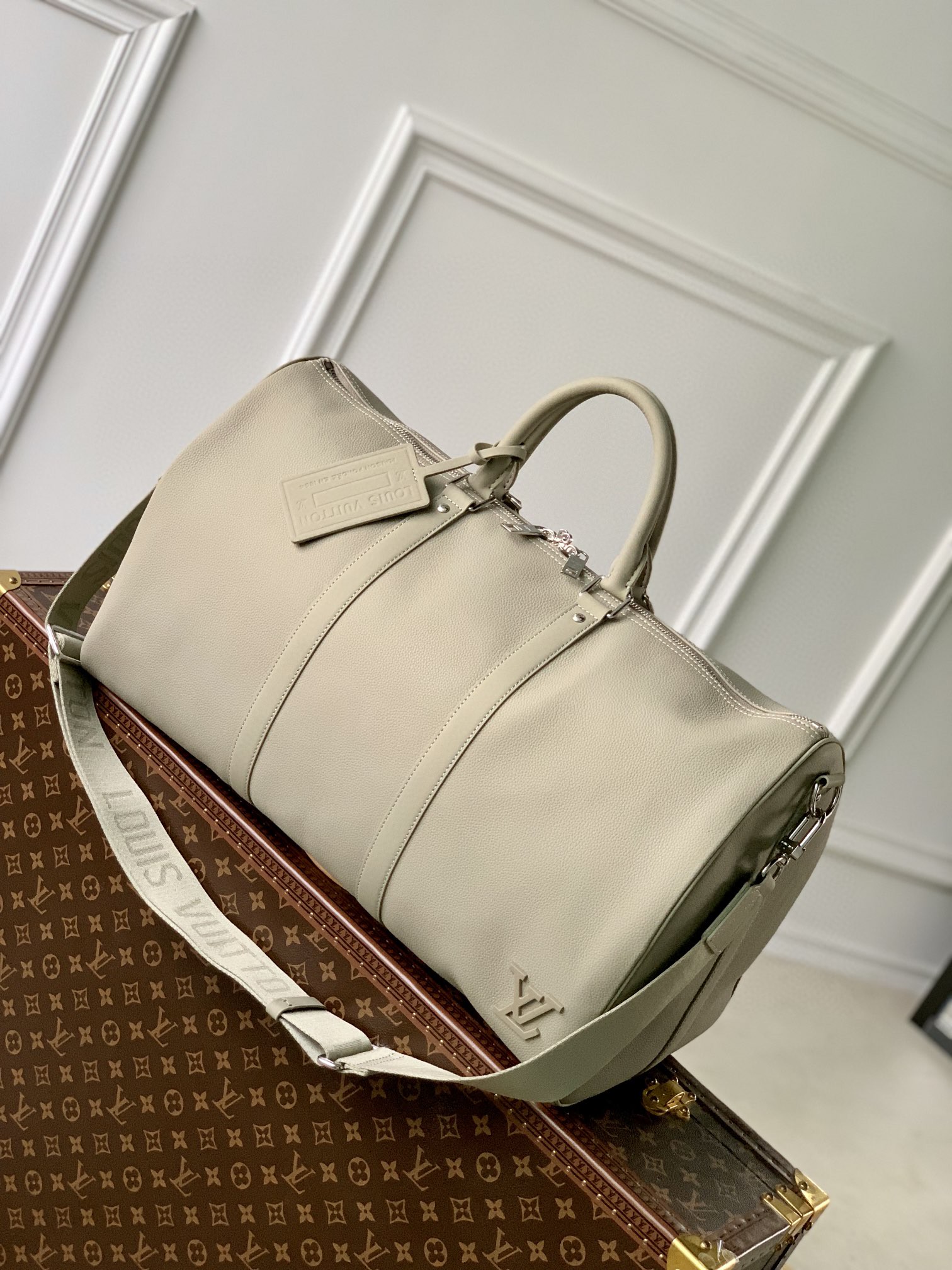 Louis Vuitton LV Keepall Sacs À Main Cuir de vache Tissu M22609