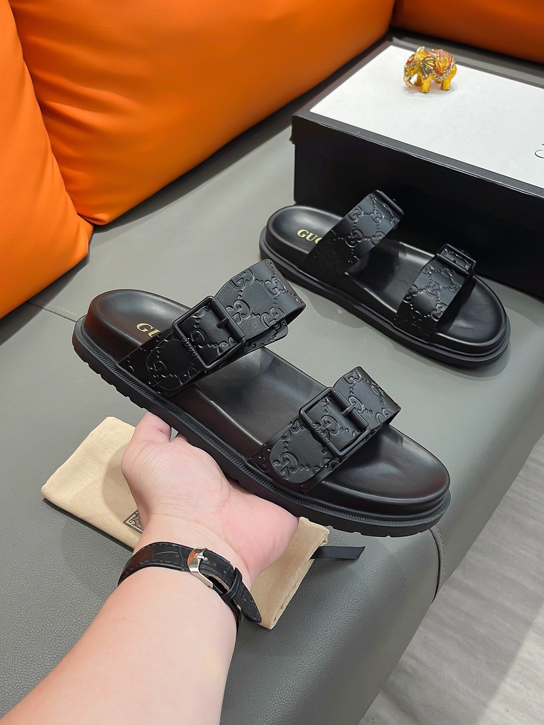 Gucci Men's Black Leather Sandals with Embossed GG Pattern - Size 38-44 6 a1692003620165 2768