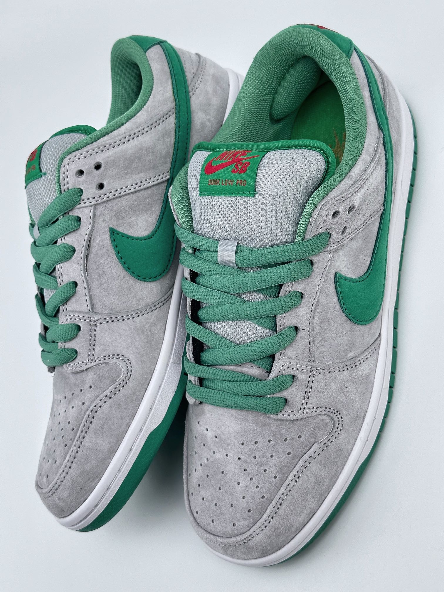 Nike SB Dunk Low Medusa Grey Green 313170-030