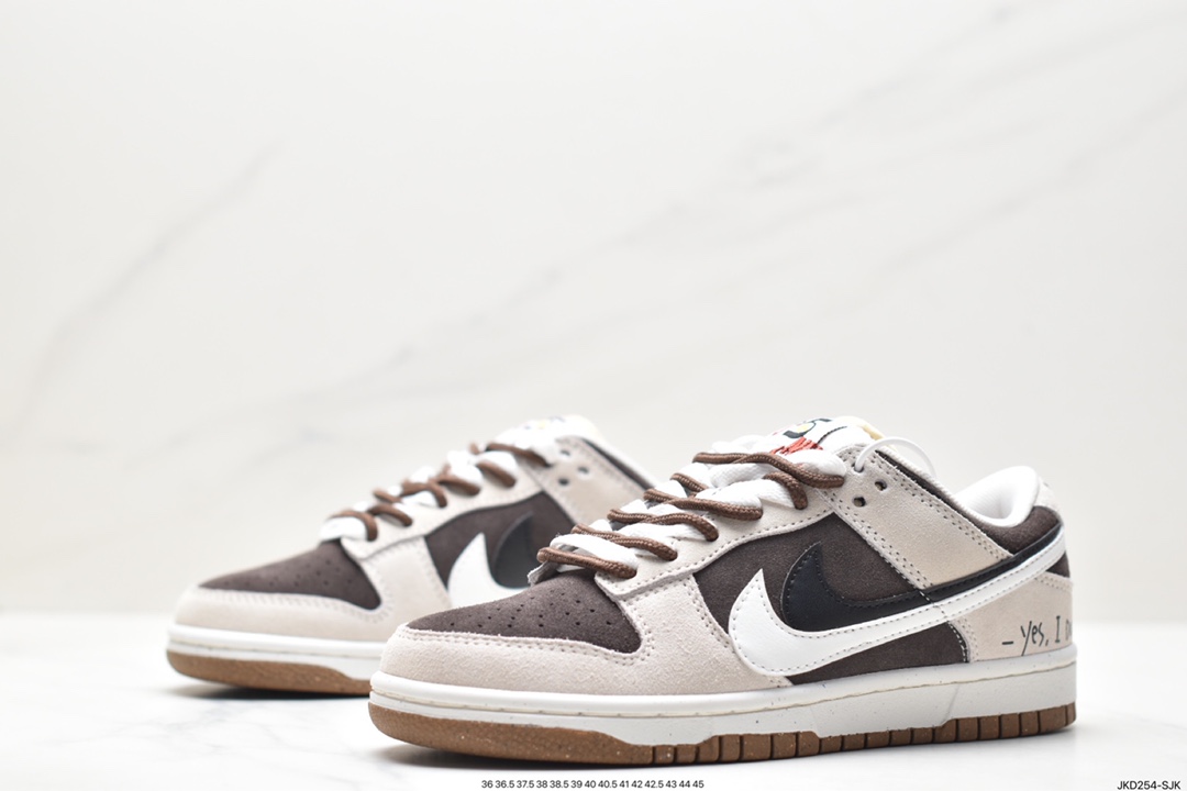 Nike Dunk Low SE “85” DO9457-105