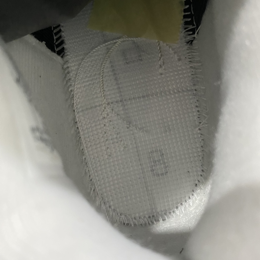 图片[8]-【老DT版本】Air Jordan 4 WMNS “Frozen Moments” AJ4电镀银 灰银全码出货！n重金特殊渠道拿到的原鞋！n市面独家唯一原鞋开发正确版本！n行业目前在售所有版本的最巅峰之作！naj4天花板级别！外贸大佬们首选版本[呲牙] 货号：AQ9129-001 尺码：40.5-48.5（us7.4-us14）n-莆田鞋批发中心